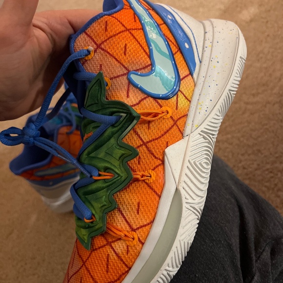 Kyrie 5 \'SpongeBob SquarePants main image 11